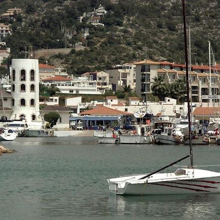Marina Beach Aiguadolc Sitges Eksteriør bilde