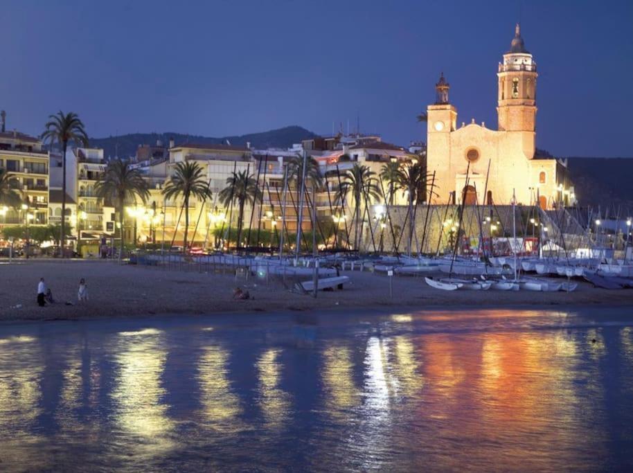 Marina Beach Aiguadolc Sitges Eksteriør bilde